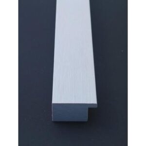 9-Plus 940 Weiß hell lasiert ca.40mm 940-20